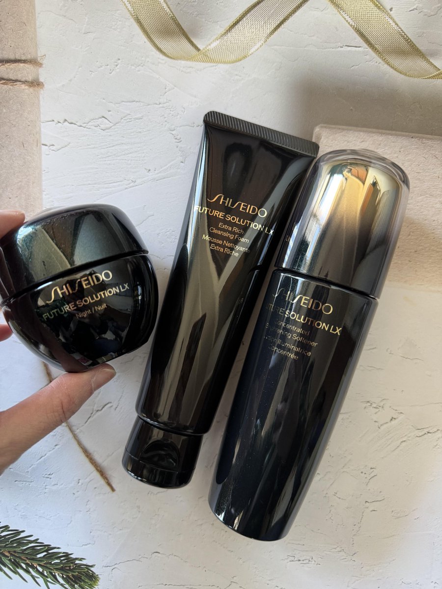 資生堂の化粧品は品質が最高で、使うたびに自分を甘やかしているような気分になるので大好きです！