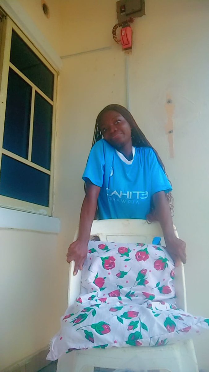 IkonoCatherine's tweet image. Thank you graphic design.

Before                            After