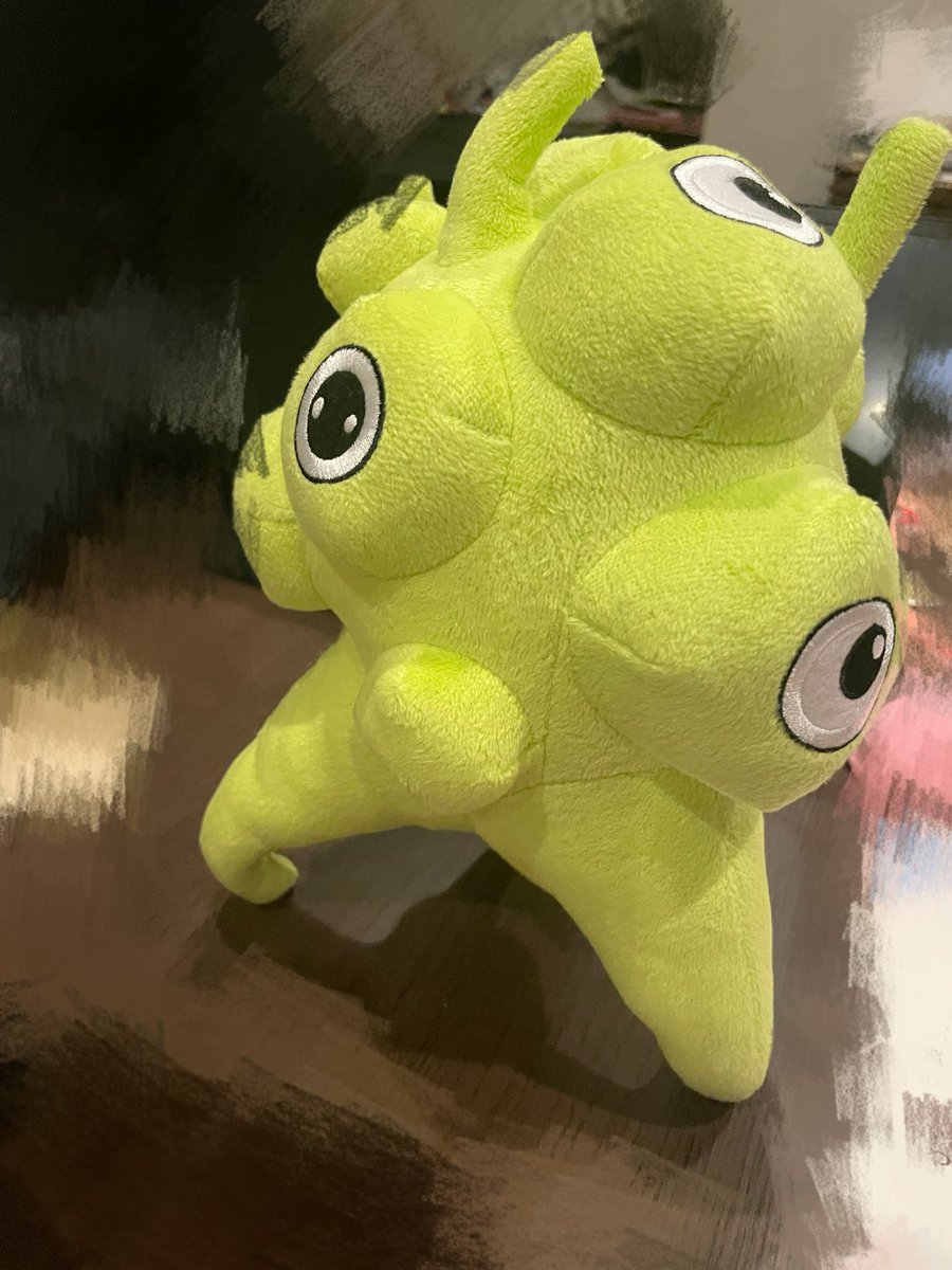 choomiryoo's tweet image. 息子が「ママー!大変!来て!!」と言うので何事かと思ったら、我が家のハンドソープからチェコの友達が出てきてくれました。
レネ大好き子供達。
レネぬいぐるみ見て毎日「また会いたいなぁ。」って呟いています。
@ReneExponaut
#レネ #大阪関西万博2025 #レネ大好き