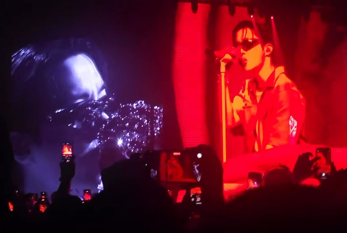 250426
シンガポールday 1で初めてこの目でホビを見たのは忘れない。
what if…が始まってj-hopeが出た瞬間の感動はすごかった
#hope_on_the_stage_tour_singapore
#jhope 
#WhatIf