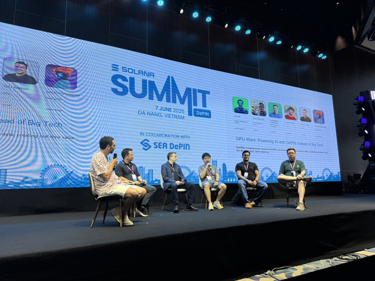 Tuning in this amazing Depin panel !
GPU wars: powering AI with Depin instead of big tech 
Moderated by the one and only <a href="/AdamElfarouq/">ᐱᑐᐱᗰ</a> 
And on the stage representatives of :
<a href="/InferixGPU/">Inferix GPU</a> <a href="/HivelloOfficial/">Hivello Official</a> <a href="/dephynetwork/">DePHY</a> <a href="/ionet/">io.net</a> <a href="/AethirCloud/">Aethir</a>