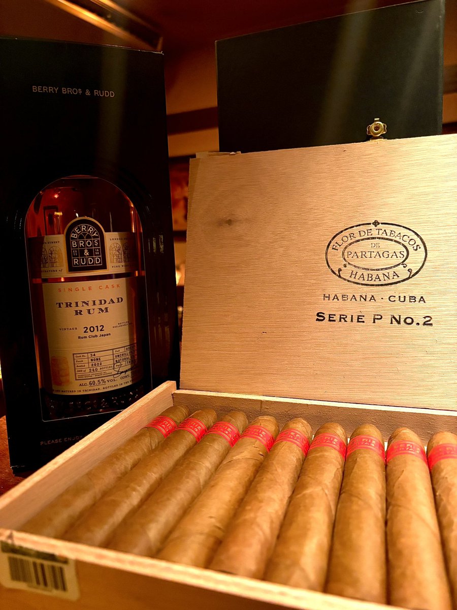 7th Jun. OPEN
14:00〜26:00(L.O25:00)

#シガーネスト #大阪シガーカフェ  #シガーカフェ #葉巻 #カフェ #コーヒー #エスプレッソ #ミックスジュース #昼葉巻 #終日喫煙可 #夜カフェ #喫煙可能店 #cigarnest #osakacigarcafe #cigarcafe
#cigarbar #cigar #cafe #coffee
#雪茄 #ラムバー #partagas