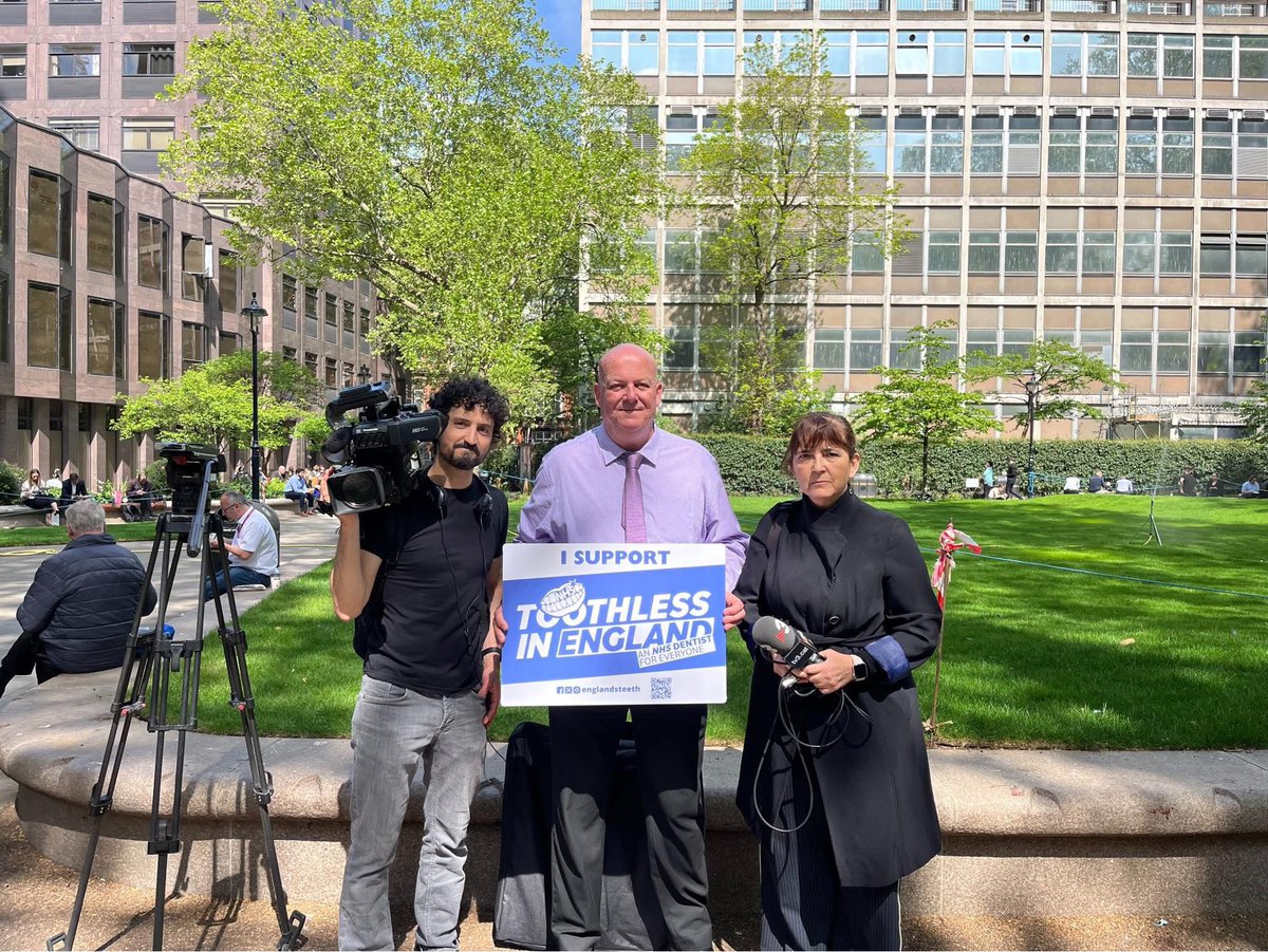 Toothless in England tweet media