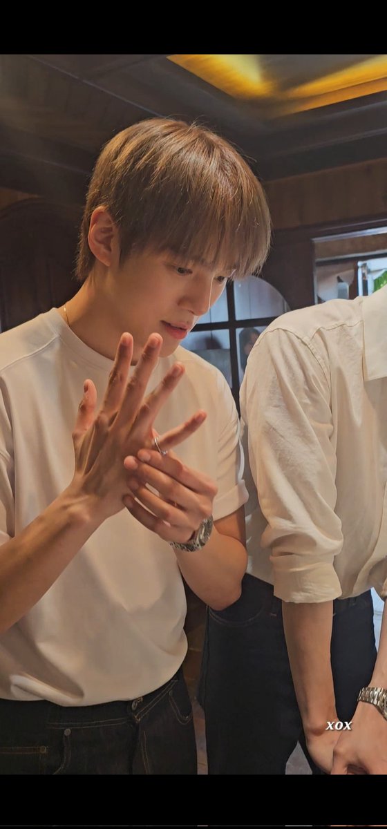 남자들 너무 내 눈앞에🥹