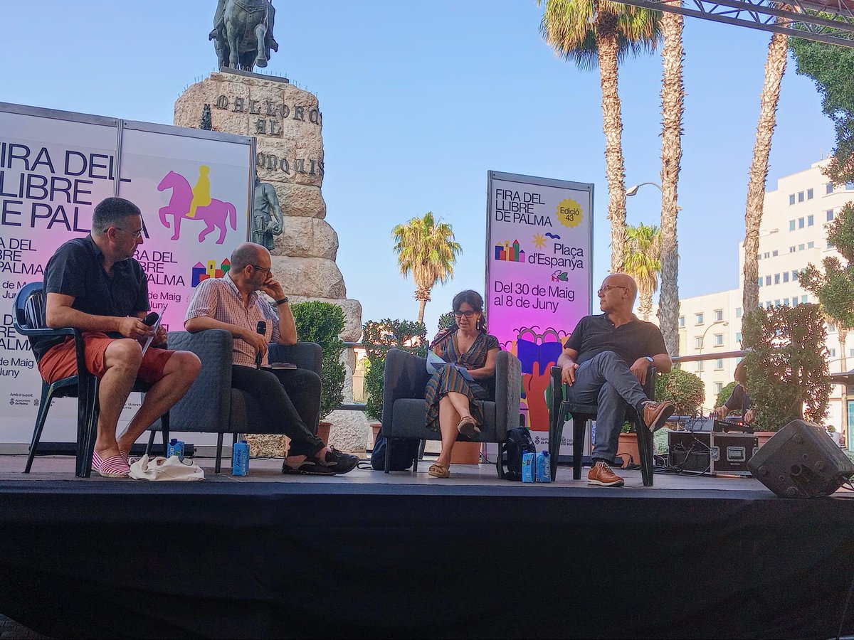 Sebastià Alzamora (@sebastialzamora) on Twitter photo Presentació de Sala Augusta seguit de Llengua materna a la Fira del Llibre sota la vigilància de Jaume I. Moltes gràcies <a href="/ClaretVives/">Jaume Claret</a> Margalida Capellà <a href="/JosepLluchPuig/">Josep Lluch</a> Presentació de Sala Augusta seguit de Llengua materna a la Fira del Llibre sota la vigilància de Jaume I. Moltes gràcies <a href="/ClaretVives/">Jaume Claret</a> Margalida Capellà <a href="/JosepLluchPuig/">Josep Lluch</a>