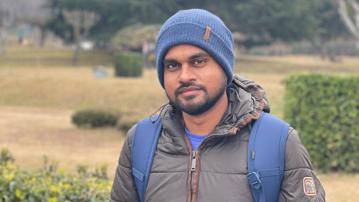 😀💐Dr. Anoop Sampelli! 
Heartiest congratulations to newest PhD graduate from 
<a href="/ClimateIITB/">Centre for Climate Studies, IIT Bombay</a> <a href="/iitbombay/">IIT Bombay</a>!

He worked with Prof. <a href="/subimal_ghosh/">Subimal Ghosh</a> and Prof. Subhankar Karmakar on Soil-Plant-Water Dynamics in the Seasonal Monsoon Climate of India.

More details 🧵⬇️