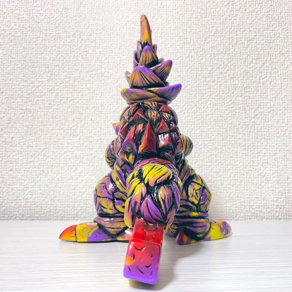 勉造形さん(@TAMIYA31575740)のパインダムマーブル彩色版着弾