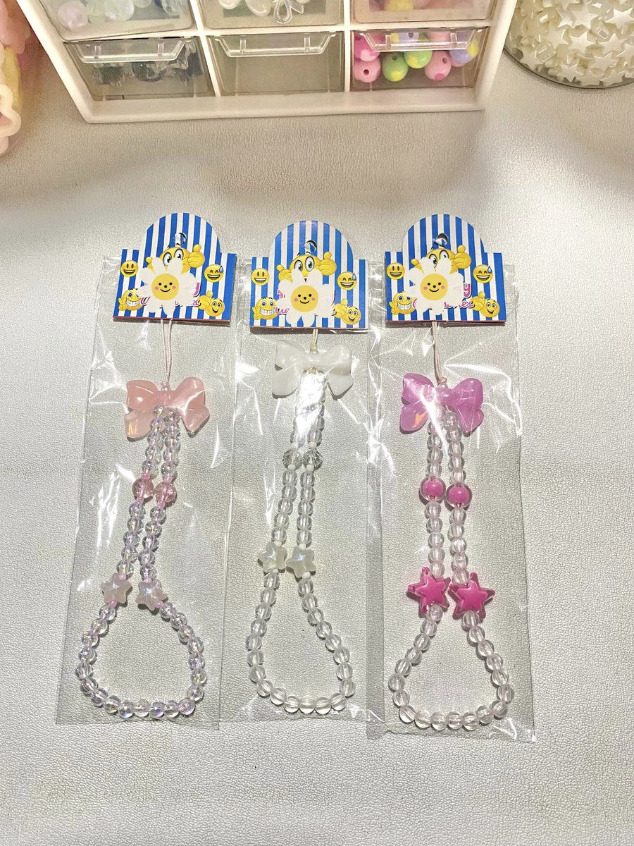 alkabeads's tweet photo. Sini aku spill in strap phone yang lucu lucu… 🥰💝💃🏻🧚🏻♂️🌷💌
#beads #strapphone #keychain #bagcharm #manikmanik
https://t.co/ZsFjRe5IS2 https://t.co/Dkgycm8zsi