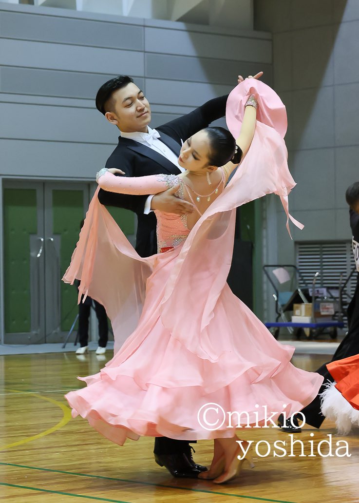 【リーダー募集・パートナー募集】
この度当スタジオ所属の角野健太・松岡真
桜子組は目指す方向性・将来性の違いによりカップルを解消します。これに伴いましてお互いの新しいお相手を募集致します。
お気軽にDM、スタジオメール、電話などでお問い合わせください。
#リーダー募集
#パートナー募集