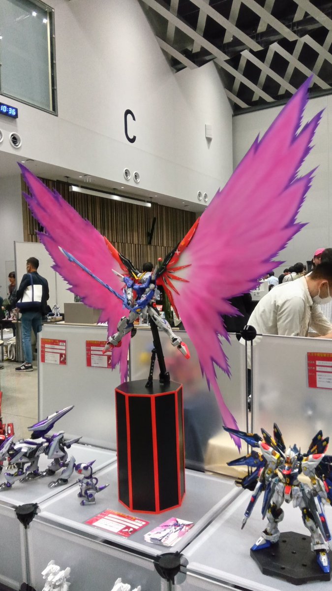 八展、行ってきました。
往復131km、行きは2時間掛かりませんでした。八王子、意外と横須賀から近いですね。