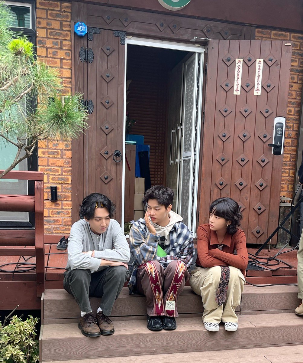 [PIC] 250607 achahakyeon Instagram Update with #JungKyungHo:      

"GyeonwooZip."

#정경호 
#노무사노무진