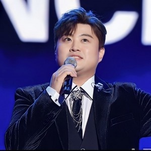 로바장미 grandeHo(김호중 응원해요💜) tweet media