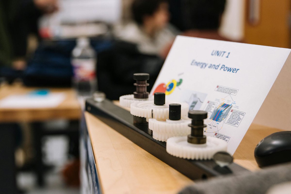 Eliza172216's tweet image. a&quot;Embrace the uncertainty, for in the heart of every subatomic particle lies a universe of possibilities waiting to be discovered. #QuantumLeap #PhysicsInspiration #UnleashTheWonders&quot;