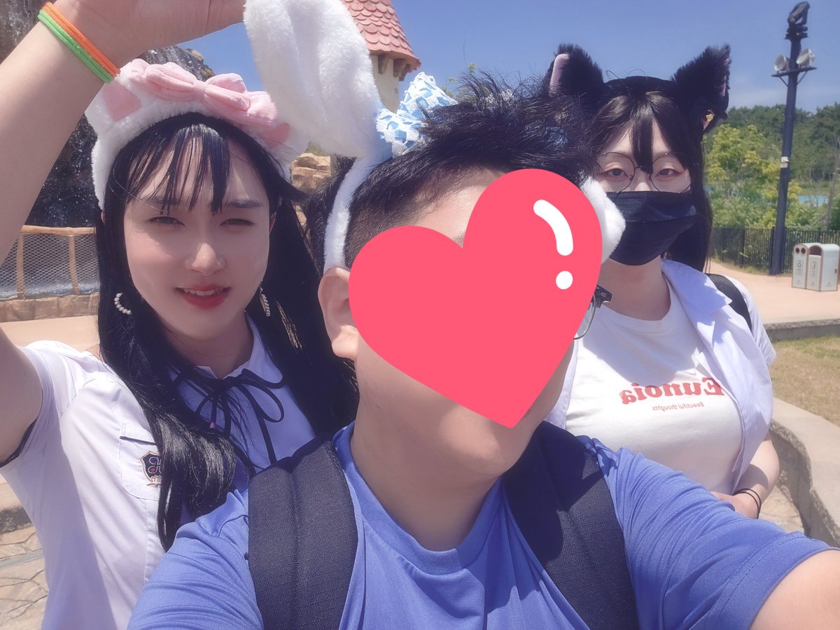 특살바라 특살

팔자 제일 좋은 러버(?) 등판