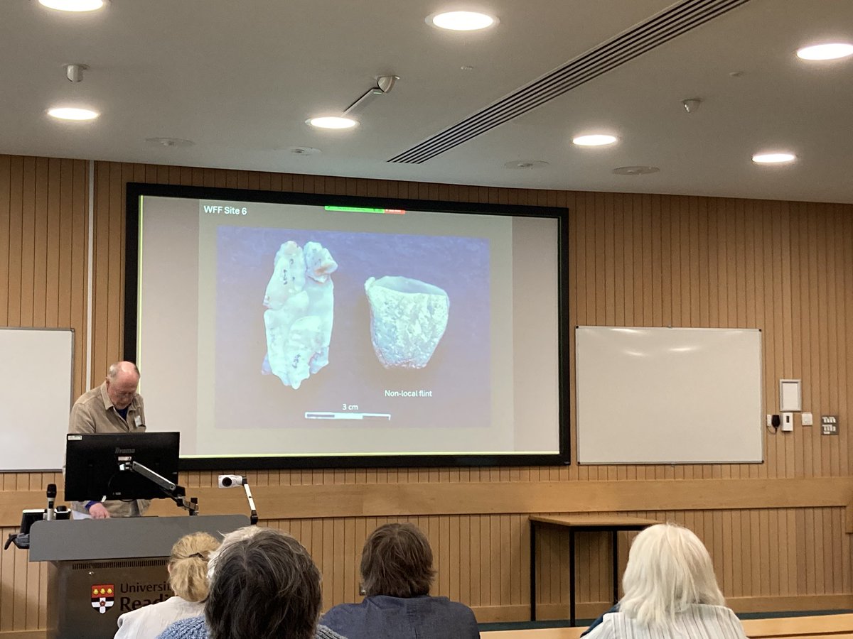 WhatKatieDigs's tweet image. Now landscape connectivity and lithics at @PrehistSociety’s Europa meeting with Nick Barton - wonderful insights into the Mesolithic, complete with refits, at Welsh lake sites