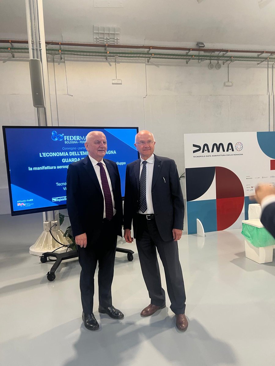 Federmanager Bologna - Ferrara - Ravenna (@federmanagerbo) on Twitter photo Il Vice Presidente della <a href="/RegioneER/">Regione Emilia-Romagna</a> Vincenzo Colla al convegno <a href="/FedermanagerBo/">Federmanager Bologna - Ferrara - Ravenna</a> : "L'Emilia-Romagna ha scelto di guardare all’#aerospazio perché ne ha visto l’importanza strategica."
Leggi il comunicato stampa: bologna.federmanager.it/settore-aerosp… Il Vice Presidente della <a href="/RegioneER/">Regione Emilia-Romagna</a> Vincenzo Colla al convegno <a href="/FedermanagerBo/">Federmanager Bologna - Ferrara - Ravenna</a> : "L'Emilia-Romagna ha scelto di guardare all’#aerospazio perché ne ha visto l’importanza strategica."
Leggi il comunicato stampa: bologna.federmanager.it/settore-aerosp…