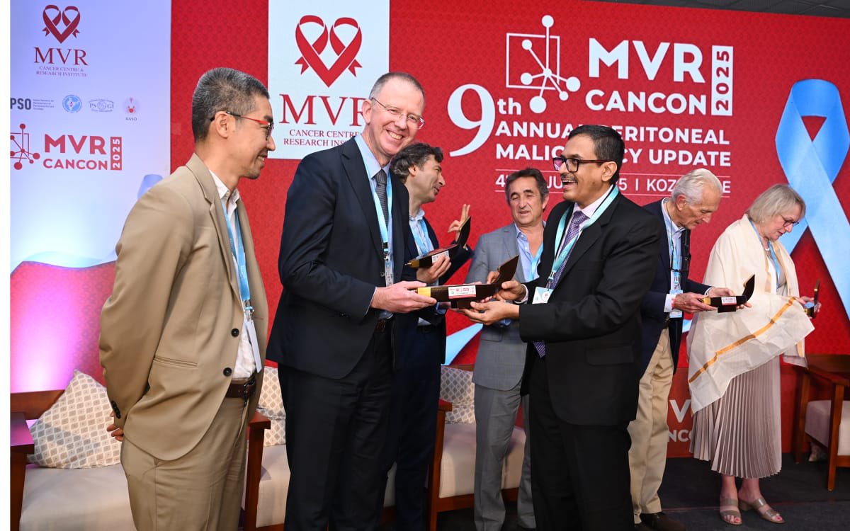 oncologistindia's tweet photo. Heartfelt thanks to our esteemed foreign faculty for enriching MVR CanCon-25 with their valuable insights! 🌟 As we wrap up the conference, we appreciate their contributions to making it a resounding success! 🙏 #MVRCanCon25 #Oncology conference https://t.co/lw5MiBLYbQ