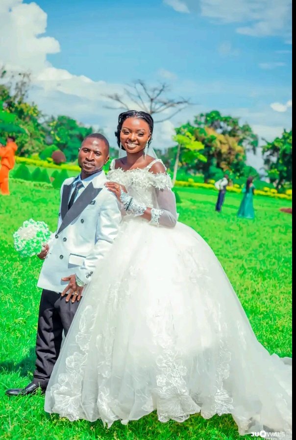 Finally my friend is taken!! congratulations dear❤