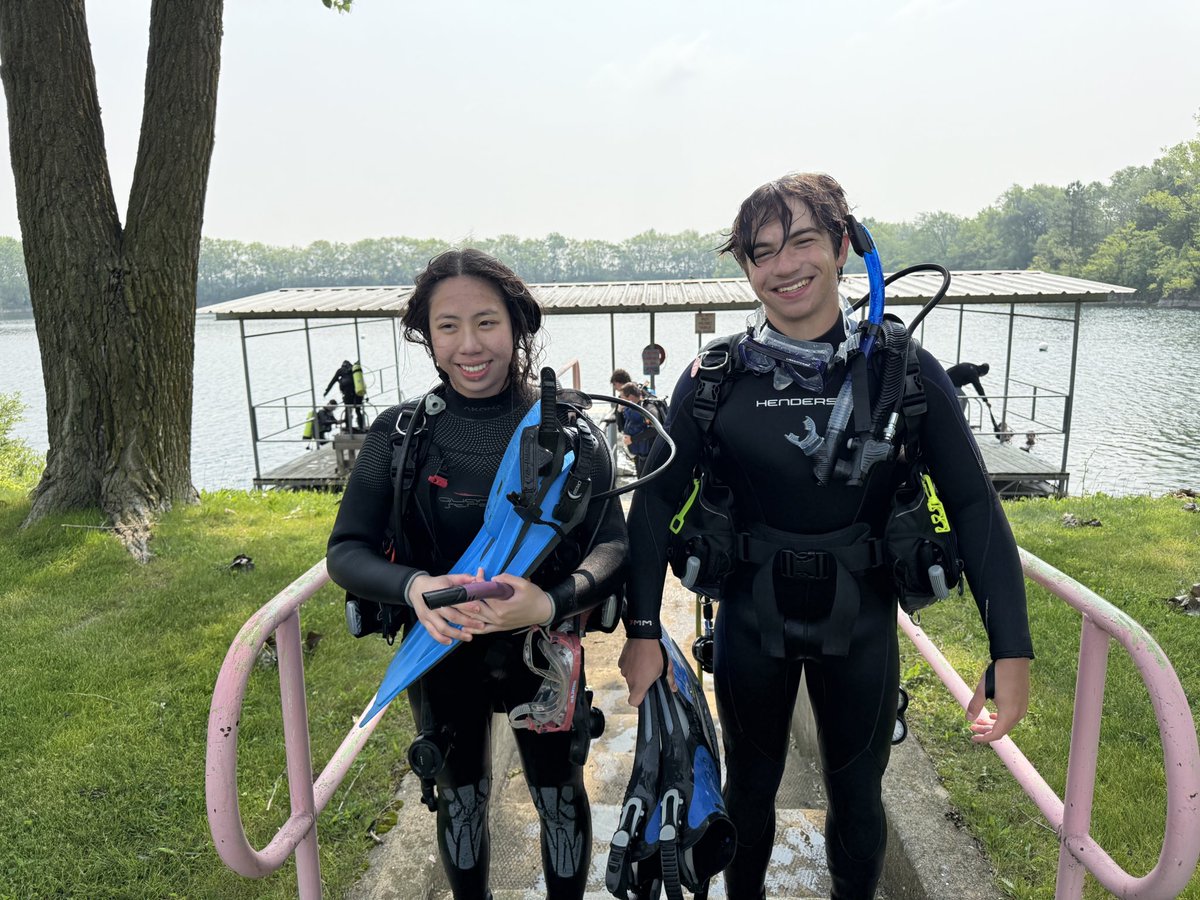 LTHSPEandHealth's tweet photo. So excited for our newest LT students who became PADI open water certified SCUBA divers this week! They now have a hobby and certification that last a lifetime! #WeAreLT @LTHS_D204 https://t.co/FwdprIFrtd