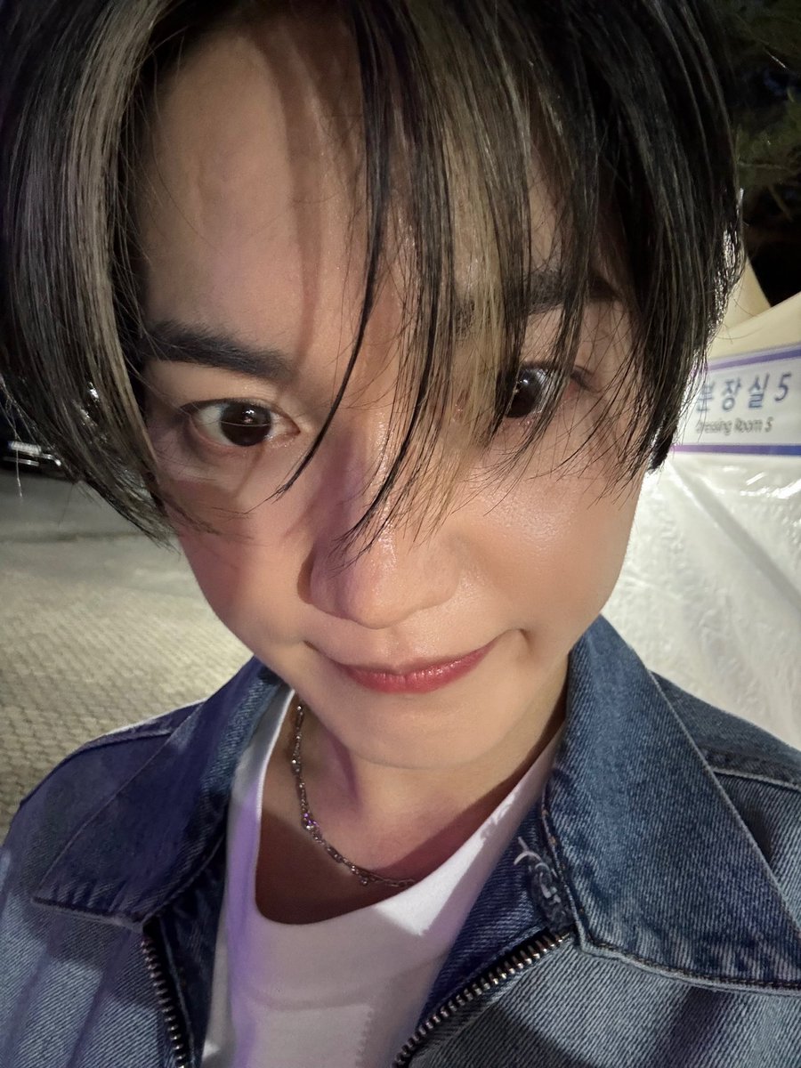 WM_ONOFF's tweet image. #온앤오프
#승준

영스 파워업 콘서트덕분에 ! 우리 퓨즈 만나서 좋았다 ❤️