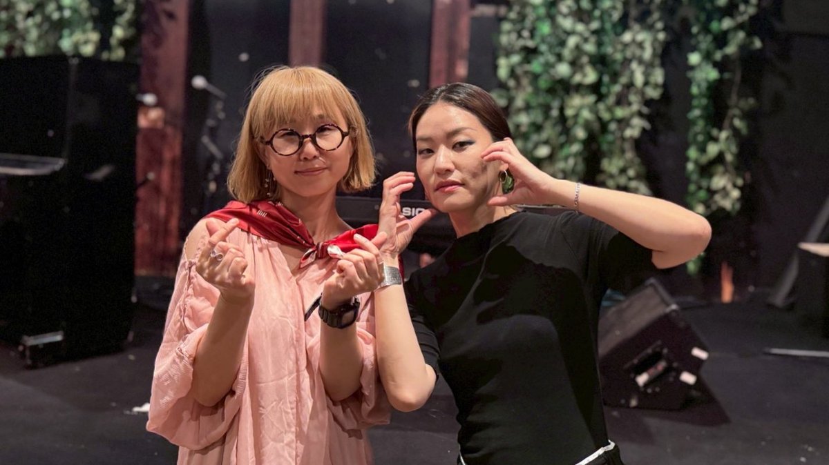 #Komaki802 では
「 #MUSICAWARDSJAPAN   SOUND SCRAMBLE supported by 京都芸術大学」のライブ音源をオンエア中！📻🎶

💿私はなぜ知っているのですか？
💿笑え、ユーモアに
👤 #イ・ラン

日本語でのメッセージも
送ってくれました💌

ライブ音源を聞く↓
radiko.jp/share/?t=20250…

#FM802