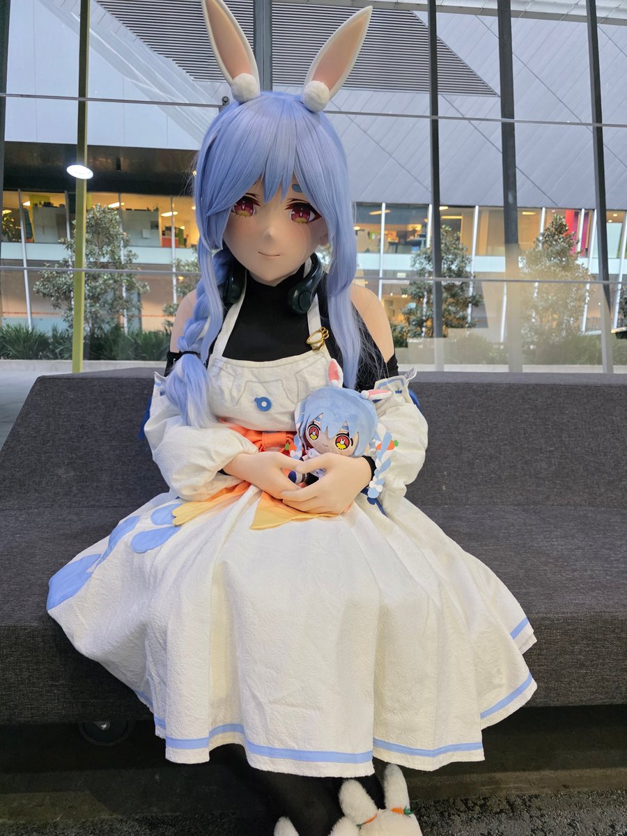 Usada family mother daughter bonding time at OzComicCon.
📸: <a href="/KigMiyu/">MiyuKig 🇦🇺 Kigurumi Next Con: Melbourne ozcomic</a>

#kigurumi #きぐるみ #着ぐるみ
#pekomama #pekora