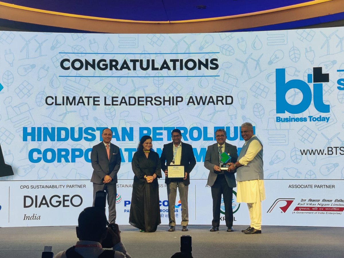 HPCL's tweet image. Proud Moment for HPCL! 
We are honoured to receive the &apos;Climate Leadership Award&apos; at the BT India&apos;s Most Sustainable Companies Summit &amp;amp; Awards 2025.

As the only PSU and the only representative from the Oil &amp;amp; Gas sector to be shortlisted, this recognition reaffirms our unwavering…