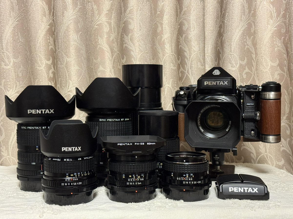 LeoPatriarchXIV's tweet photo. #67の日
PENTAX 67II
45/4
75/2.8
90/2.8
105/2.4
165/2.8
300/4
55-100/4.5
90-180/5.6
#pentax
#pentax67II
#pentaxian
#shootpentax
#aoco
#バケペン
#6x7
#filmcamera
#中判カメラ
#120film
#itstimeforfilm
#filmisnotdead
#filmisalive
#フィルムカメラ
#国産中判カメラ
#leopcamera https://t.co/w5cPG8VD1C