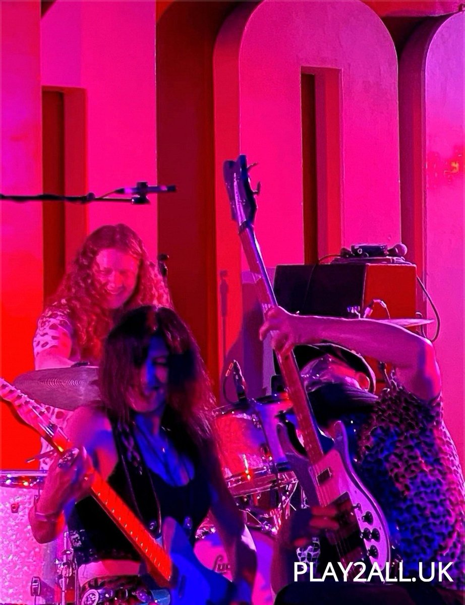 Bluesman Mike Francis - NEW ERA BLUES 💙 (@bluesmanmikef) on Twitter photo #Merseyhour
Amazing pics by <a href="/PLAY2ALLUK/">PLAY 2 ALL UK VENUE INDUSTRY STANDARD & DIRECTORY</a> member Kevin, of a brill @SusanSantos_ gig Tues @ #Play2All UK Scheme venue <a href="/100clubLondon/">The 100 Club</a> <a href="/solid_ents/">Solid Entertainments</a> (give my rgds to big John at club pls as he sent me his, ta)
Subscribe free at play2all.uk to #SaveOurLiveMusicScene
#levy #Merseyhour
Amazing pics by <a href="/PLAY2ALLUK/">PLAY 2 ALL UK VENUE INDUSTRY STANDARD & DIRECTORY</a> member Kevin, of a brill @SusanSantos_ gig Tues @ #Play2All UK Scheme venue <a href="/100clubLondon/">The 100 Club</a> <a href="/solid_ents/">Solid Entertainments</a> (give my rgds to big John at club pls as he sent me his, ta)
Subscribe free at play2all.uk to #SaveOurLiveMusicScene
#levy