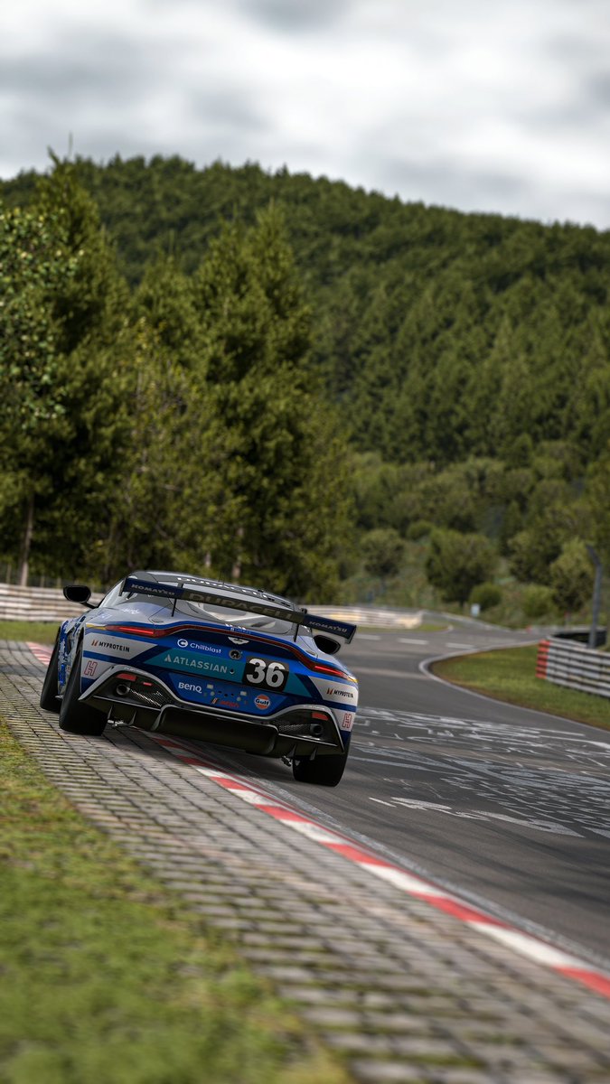 Debut GT4 race in iRacing’s top split of the Nurb 24💪

Hoping to gain a good amount of experience and have a clean race as much as possible.