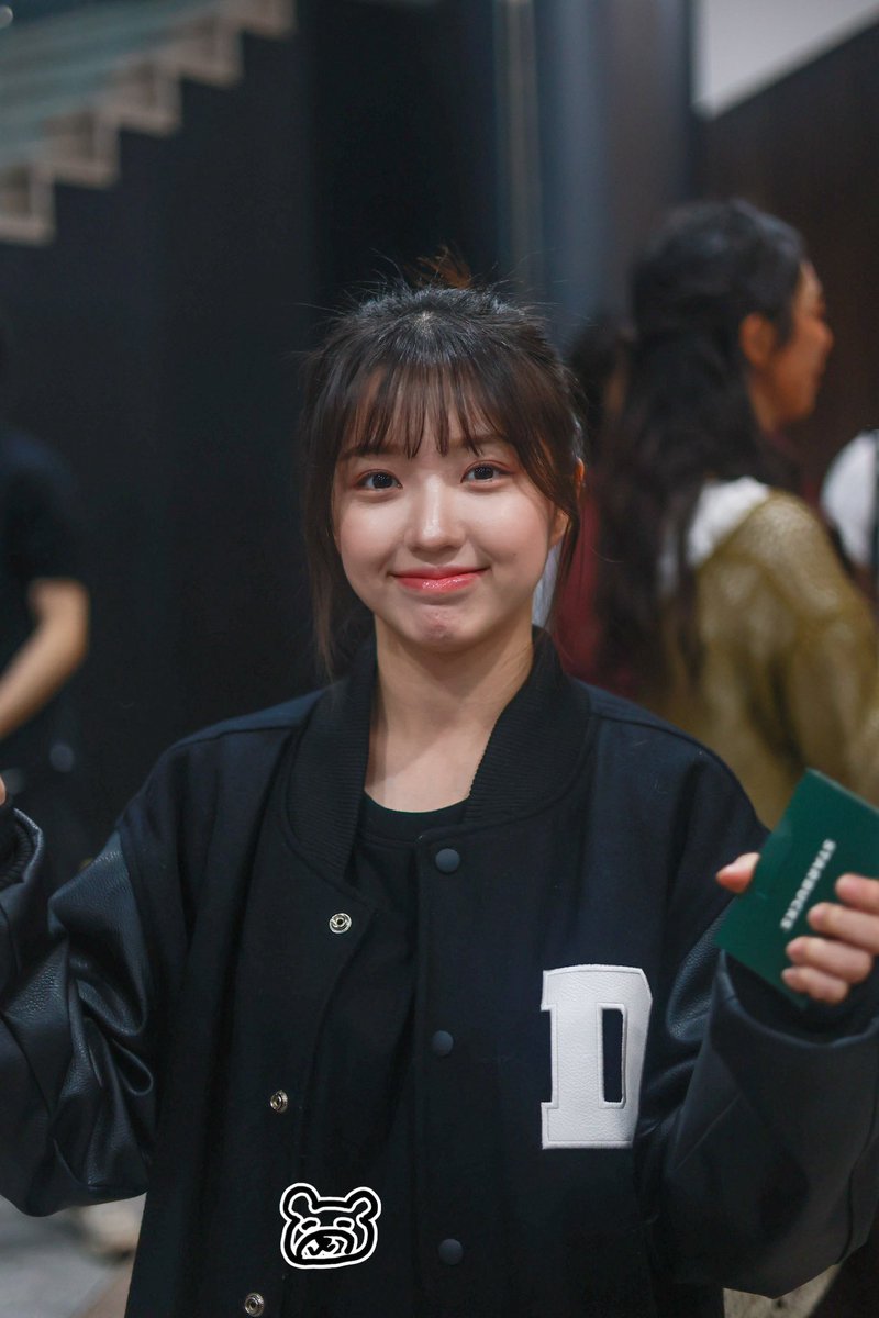 For_MADEIN's tweet image. 250605 

수고했어요😘

#메이딘 #madein #예서