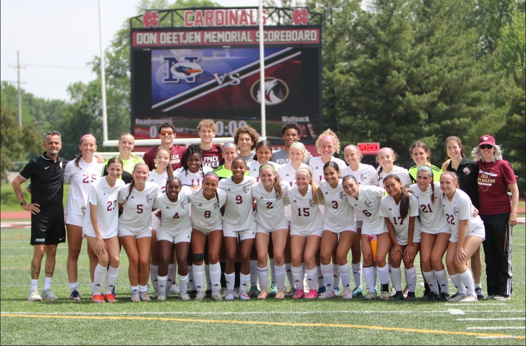 You can watch today's IHSA 2A Girls Soccer State Championship on the <a href="/NFHSNetwork/">NFHS Network</a>. #PackPride🐺

nfhsnetwork.com/events/ihsa/ga…