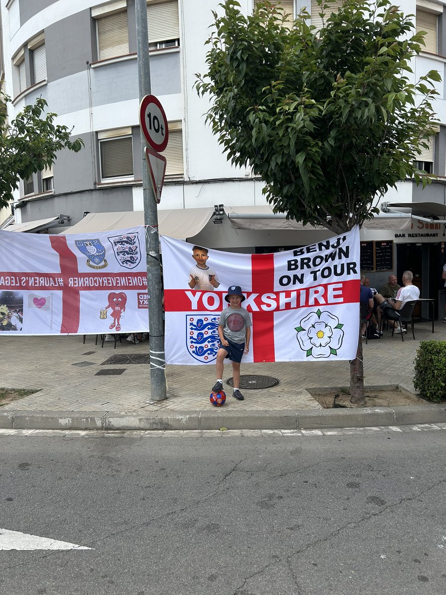 Joe Brown tweet media