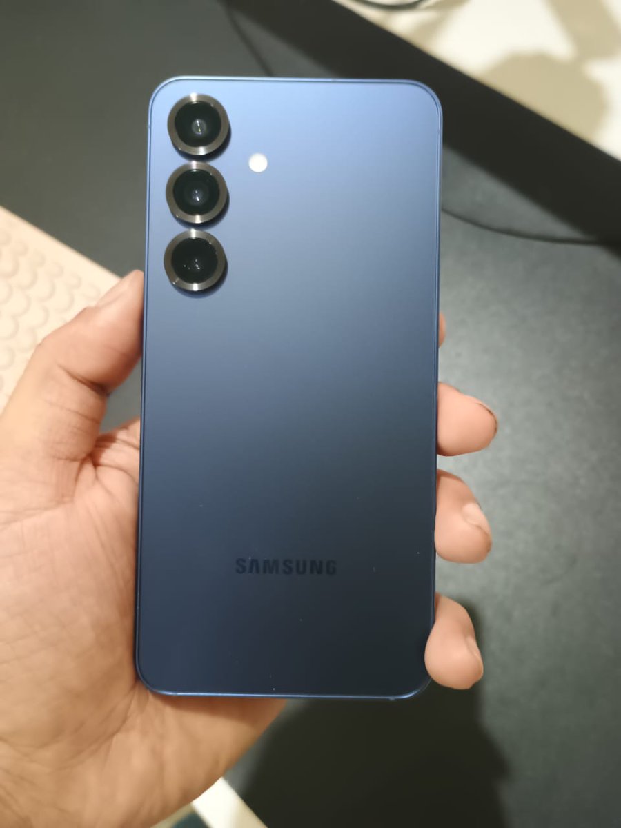 The Droid Guru - All things Samsung and Android tweet media