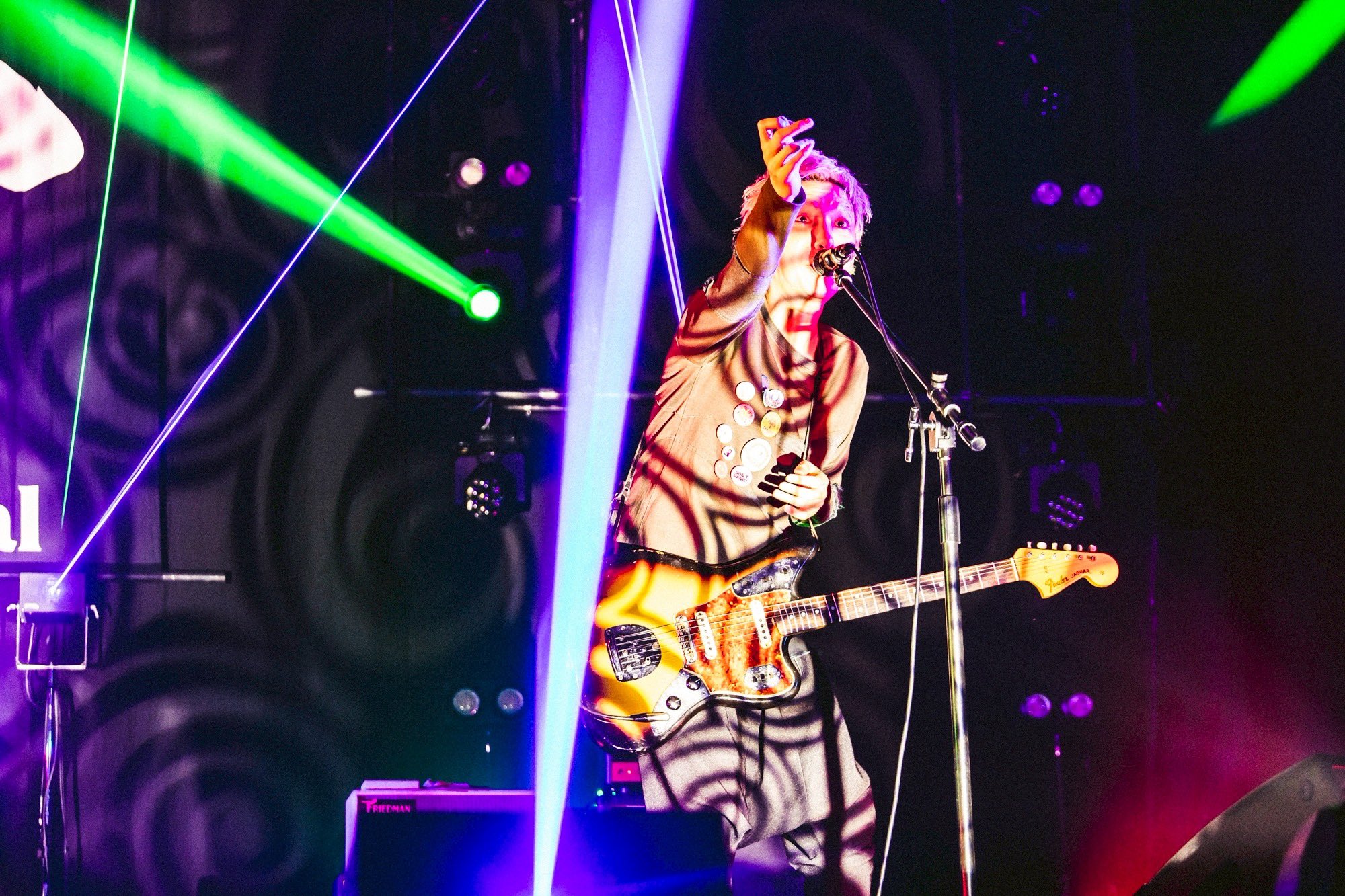 SUPER BEAVER 柳沢亮太本人仕様ピック SUPER BEAVER 柳沢亮太 ピック - メルカリ