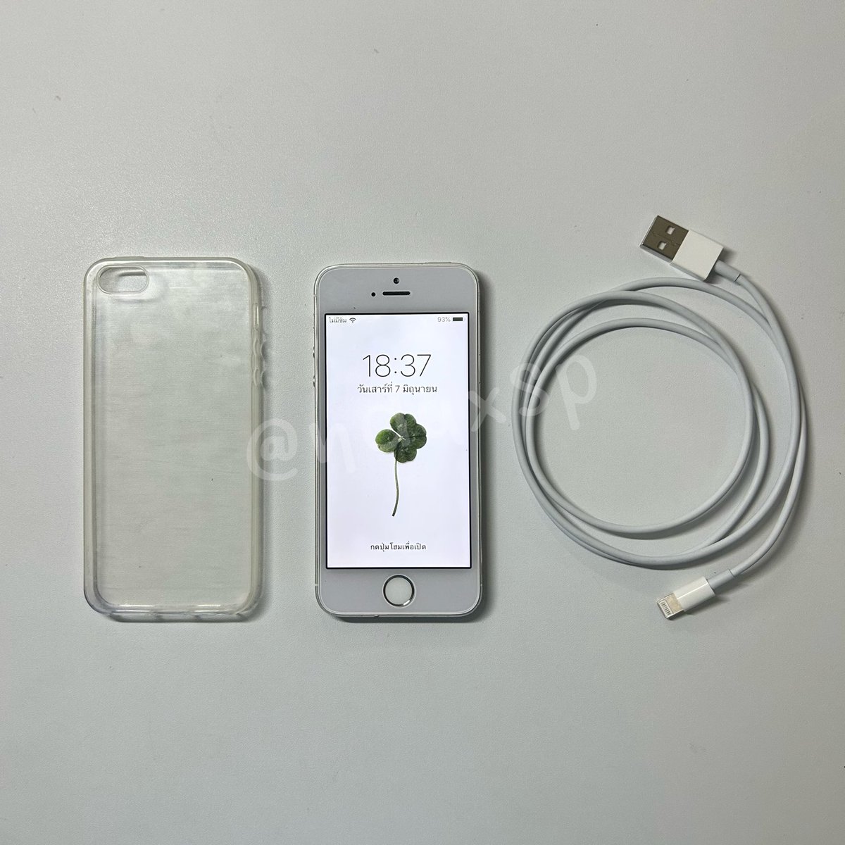 nduxsp's tweet photo. ♡ พร้อมส่ง iphone 5s silver 16gb ♡
950฿ รส 🎐
- กล้อง แอร์ดรอป ฯลฯ ใช้งานได้ปกติ
- ไม่ติดไอคลาว รีได้
- ไม่สแกนนิ้ว แต่ปุ่มใช้งานได้ปกติ
- แถมฟิล์ม เคส สายชาร์จ
- สนใจ/สอบถาม dm ได้เลยน้า
- พตในเมนชั่น
#ส่งต่อไอโฟน #ไอโฟนมือสอง #iPhone5s #ip5s #ไอโฟน5s https://t.co/AoWkbxajHv