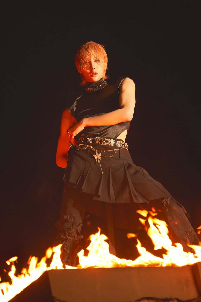 XLOV 2nd SINGLE ALBUM [I ONE] CONCEPT PHOTO #4 - #RUI