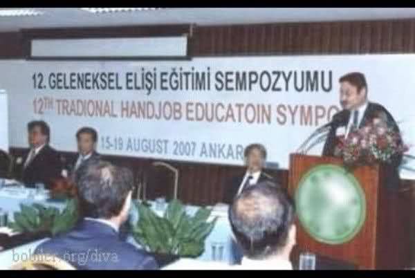 Ahsdjdk's tweet photo. @sinyalsevar Eğitim ver arzulum 😌 https://t.co/V5R2OtW0Oh