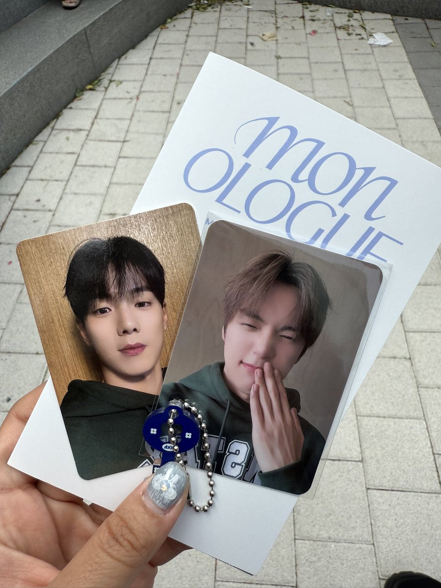 몬스타엑스 10주년 모놀로그 팝업

개죽이 교환 구해요 ...

ᴍᴇ &gt; 민혁
ᴍʙʙ&gt; 창균