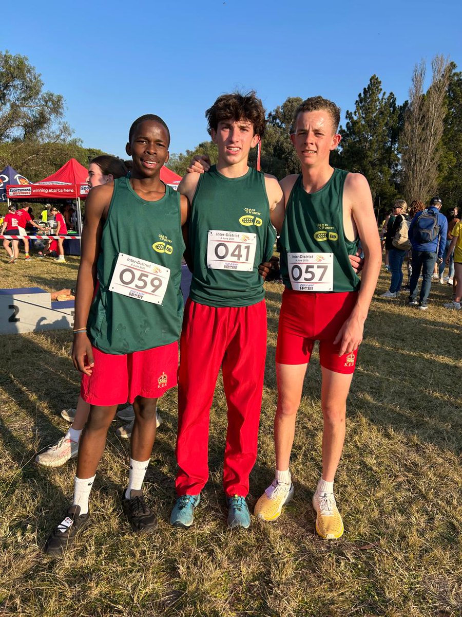 KingEdVIISchool's tweet photo. Huge congratulations to all our Juniors and Seniors cross country boys who were selected for the Inter-Districts Championships!

A special shoutout to Captain Nicholas Horne for taking home the Senior Boys title —well done, Nic! 

#redcrosscountry https://t.co/IotwLyY7uF