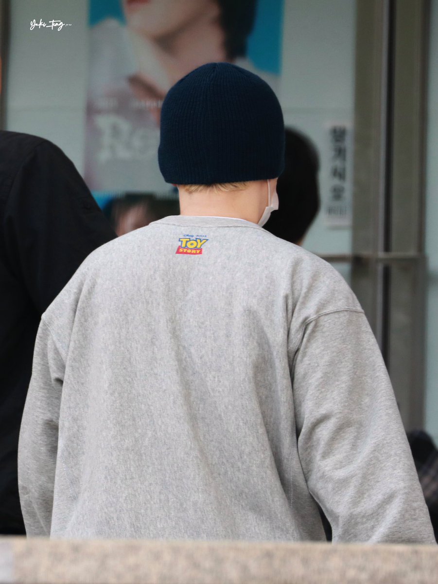 Ace_BBH's tweet image. KYUNGSOO CAME TO BAEKHYUN'S REVERIE CONCERT IN SEOUL DAY 1!! 😭🤍