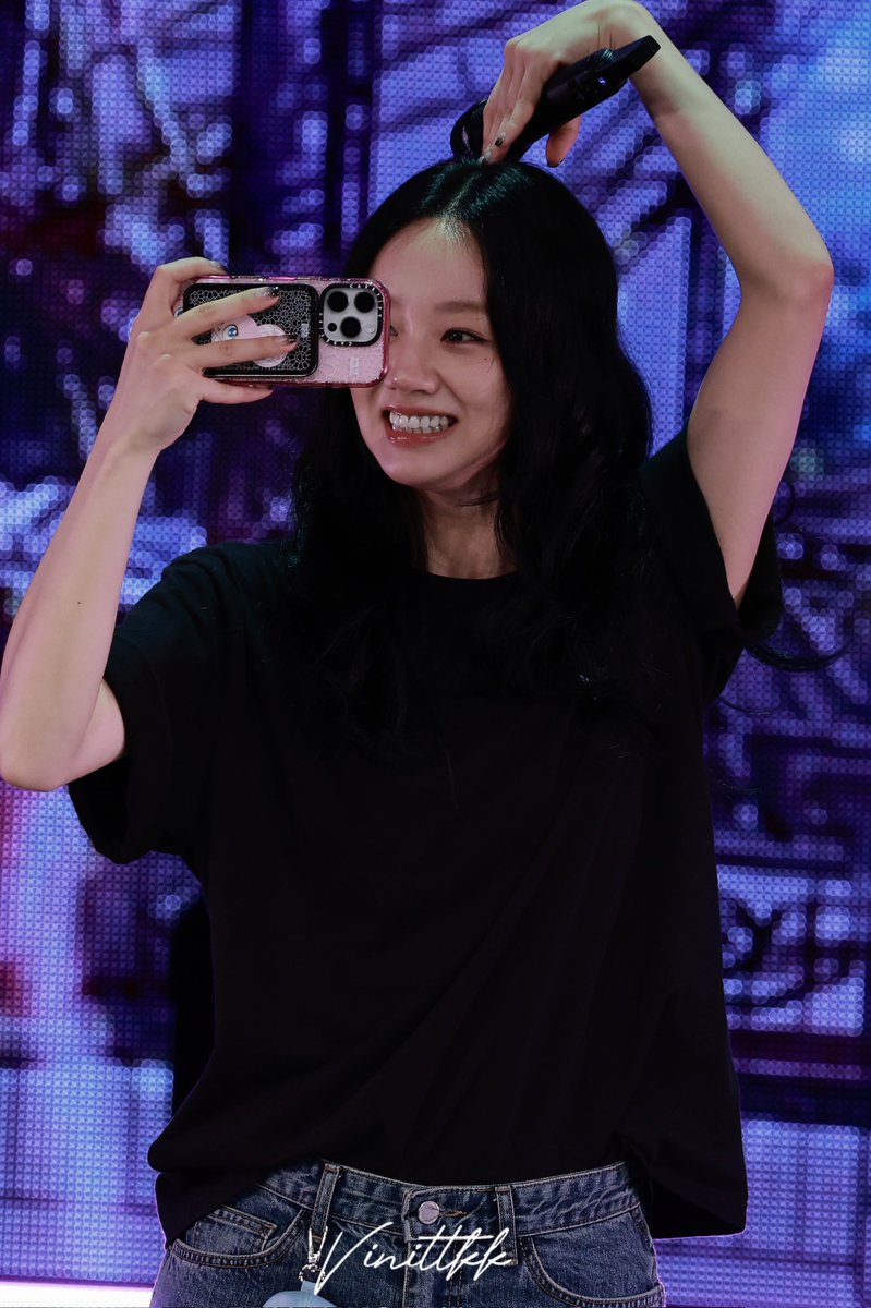 2025.06.07
SeoulFM
HBD!
#FriendlyRivalry
#이혜리 #Hyeri 
<a href="/hyeriherihey/">이혜리</a>