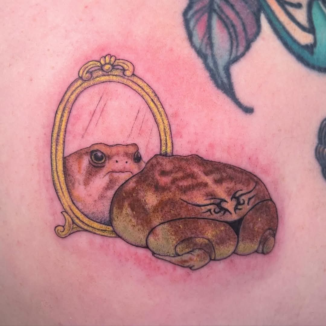 GM
My fav tattoo
🐸