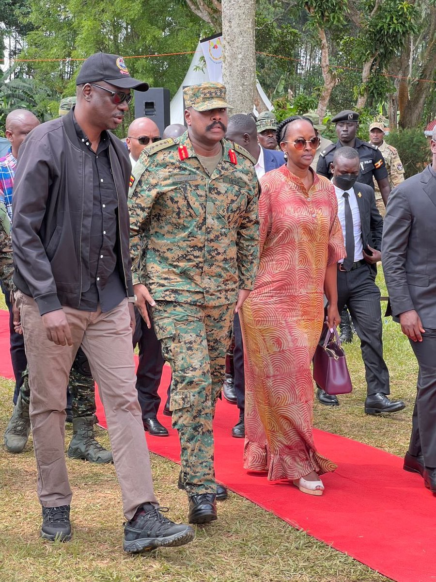 Hon Mwesigye Frank (@mwesigyefranks) on Twitter photo Gen <a href="/mkainerugaba/">Muhoozi Kainerugaba</a> accompanied by his wife Charlotte Kainerugaba has arrived in Kamengo at the burial of his longtime brother Cedrick Babu. Gen <a href="/mkainerugaba/">Muhoozi Kainerugaba</a> accompanied by his wife Charlotte Kainerugaba has arrived in Kamengo at the burial of his longtime brother Cedrick Babu.