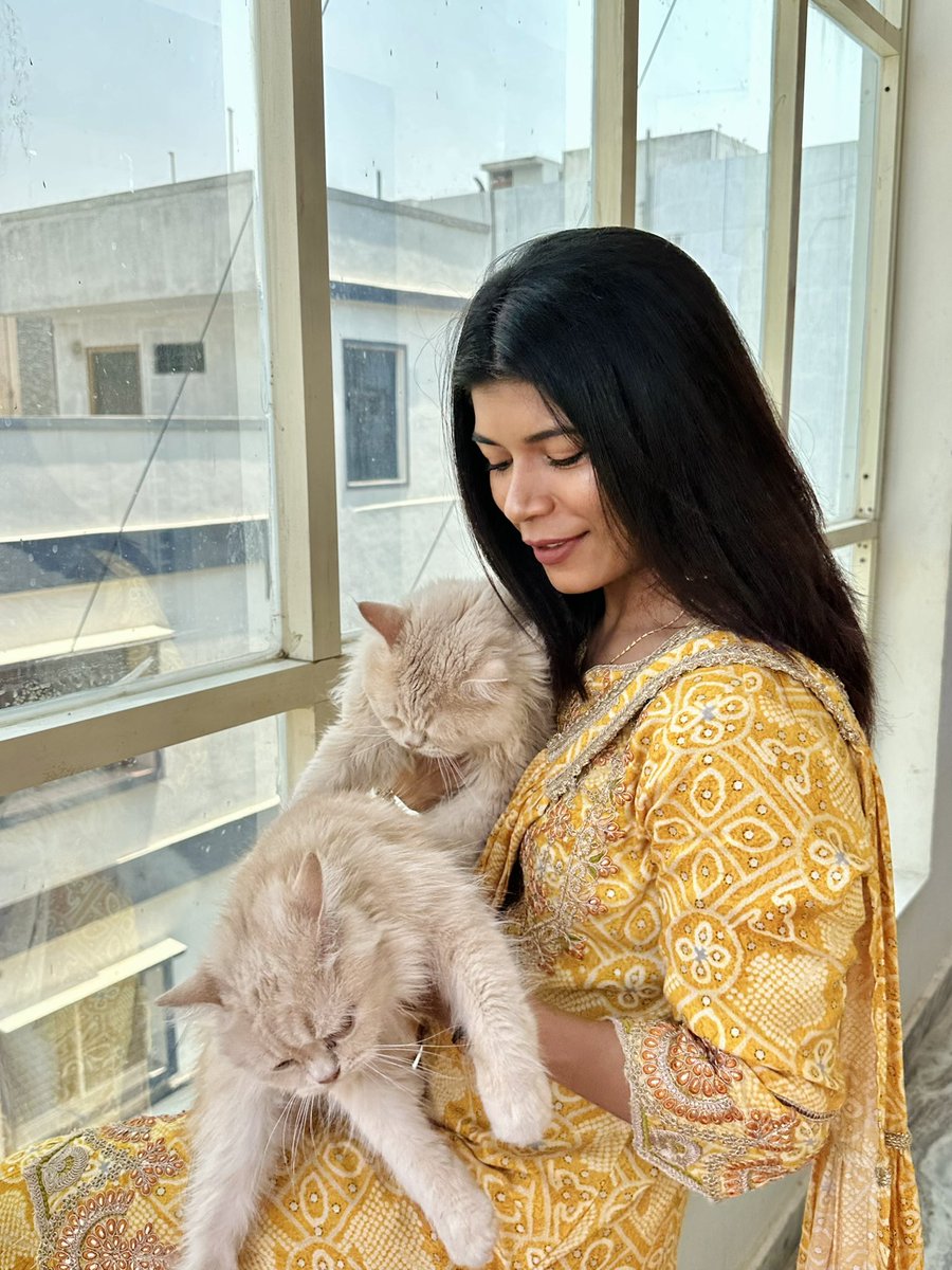 Eid al-Adha Mubarak 🌙 
May our hearts be filled with gratitude, our soul with peace, and our home with joy.🤗

#EidAlAdha #EidMubarak