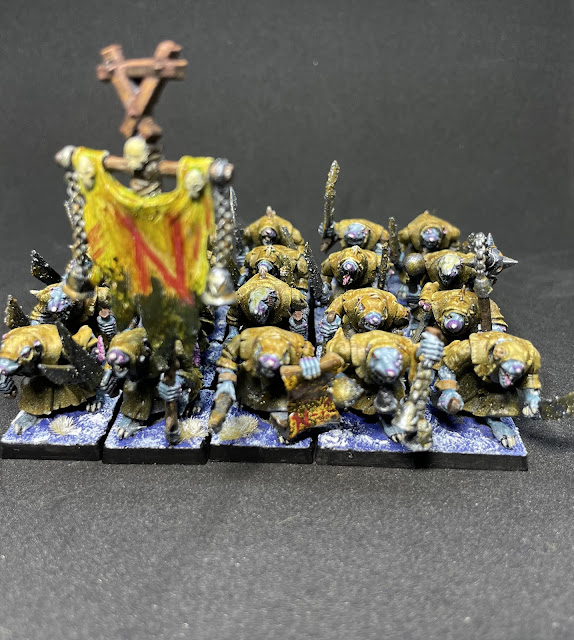 CordoLegendario's tweet photo. Sábado de #WarhammerFantasy con la #escaladaPuchi, y es que se va acercando el día en que le veamos por los torneos con una horda de skaven haciendo amigos
https://t.co/imt7q6Fpfw https://t.co/LbObne2JTg