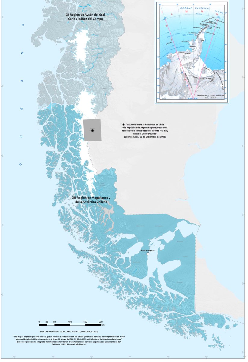 Miren como los muertos de hambre corren la línea de Campos de Hielo Sur de manera grotesca hacia el Pacífico. Hasta cuando seguimos con la diplomacia de algodón? Siempre que veo mapas chilenos recalcan que la zona está en disputa cuando es 100% chilena.