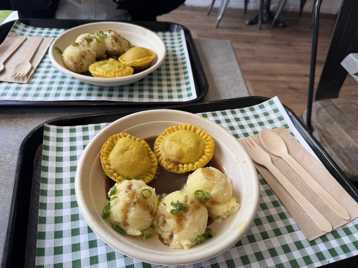 David Baddiel tweet media