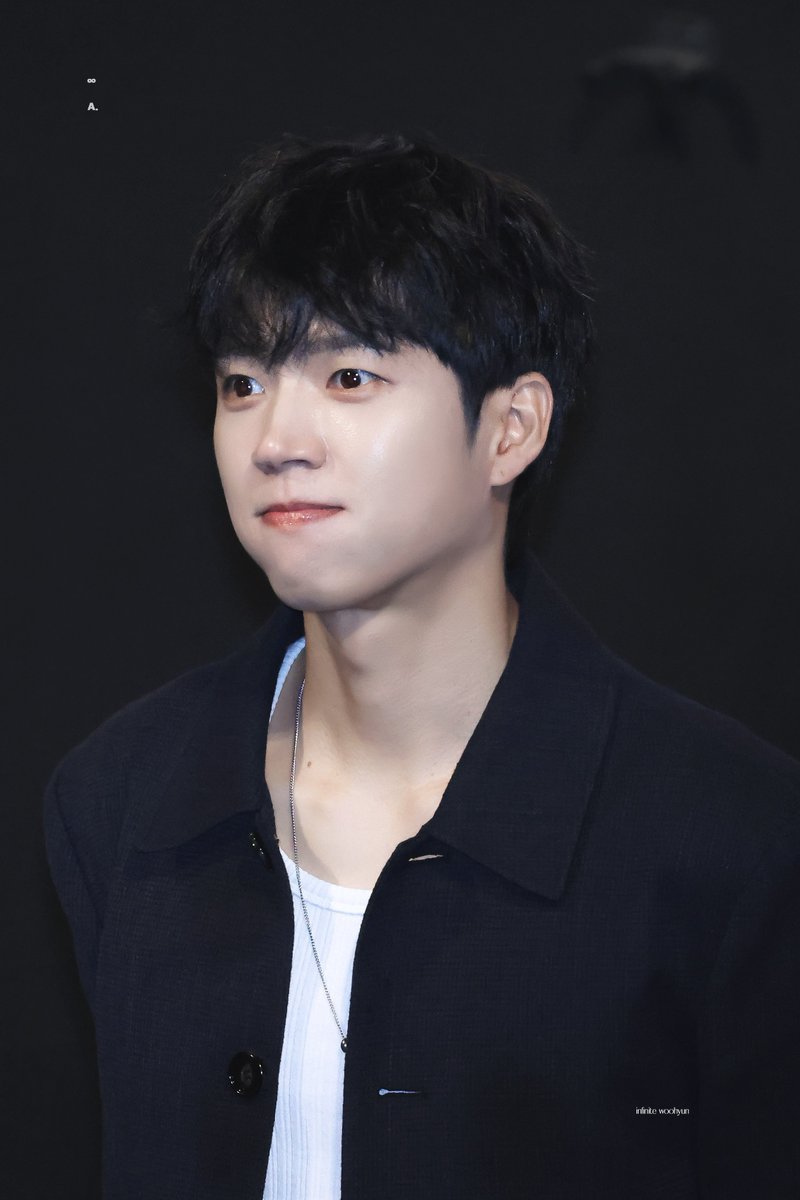 A_nwh91's tweet photo. 250607. 무대인사  ᵔ⤙ᵔ

#남우현 #우현 
#인피니트 #INFINITE https://t.co/bYBqOO56ao