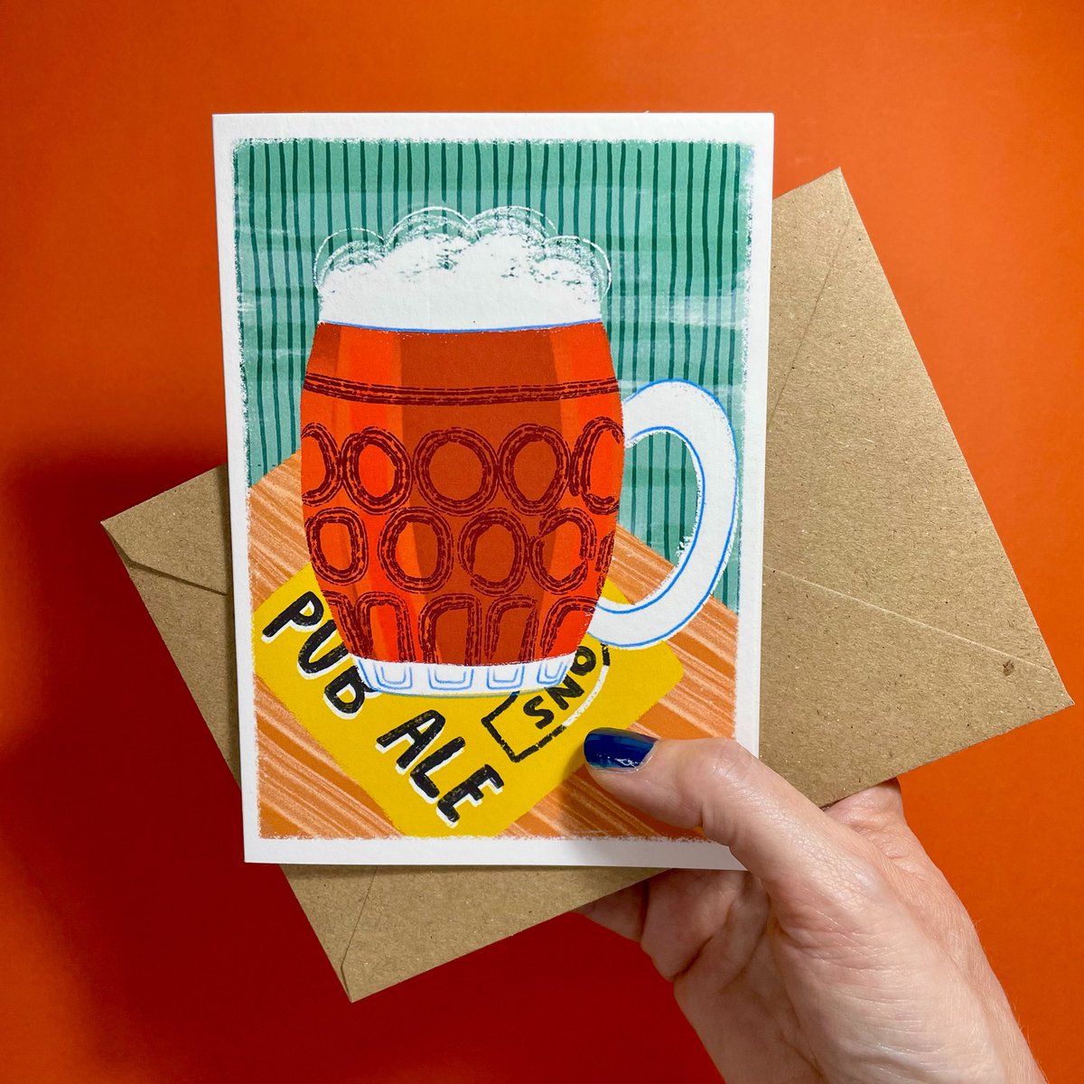 PipnaMadeThis's tweet photo. Weekend. It’s your round?  I’ll have a #beer #FathersDay card please. Handmade and can add an inside message. Great size to frame too. Cheers 🍻

https://t.co/CmvaGwWCUw

#UKGiftHour #UKGiftAM #fathersdaygift #shopindie #shopsmall #greetingcards #art #Illustrator #dadjokes https://t.co/yLVecWoYQV